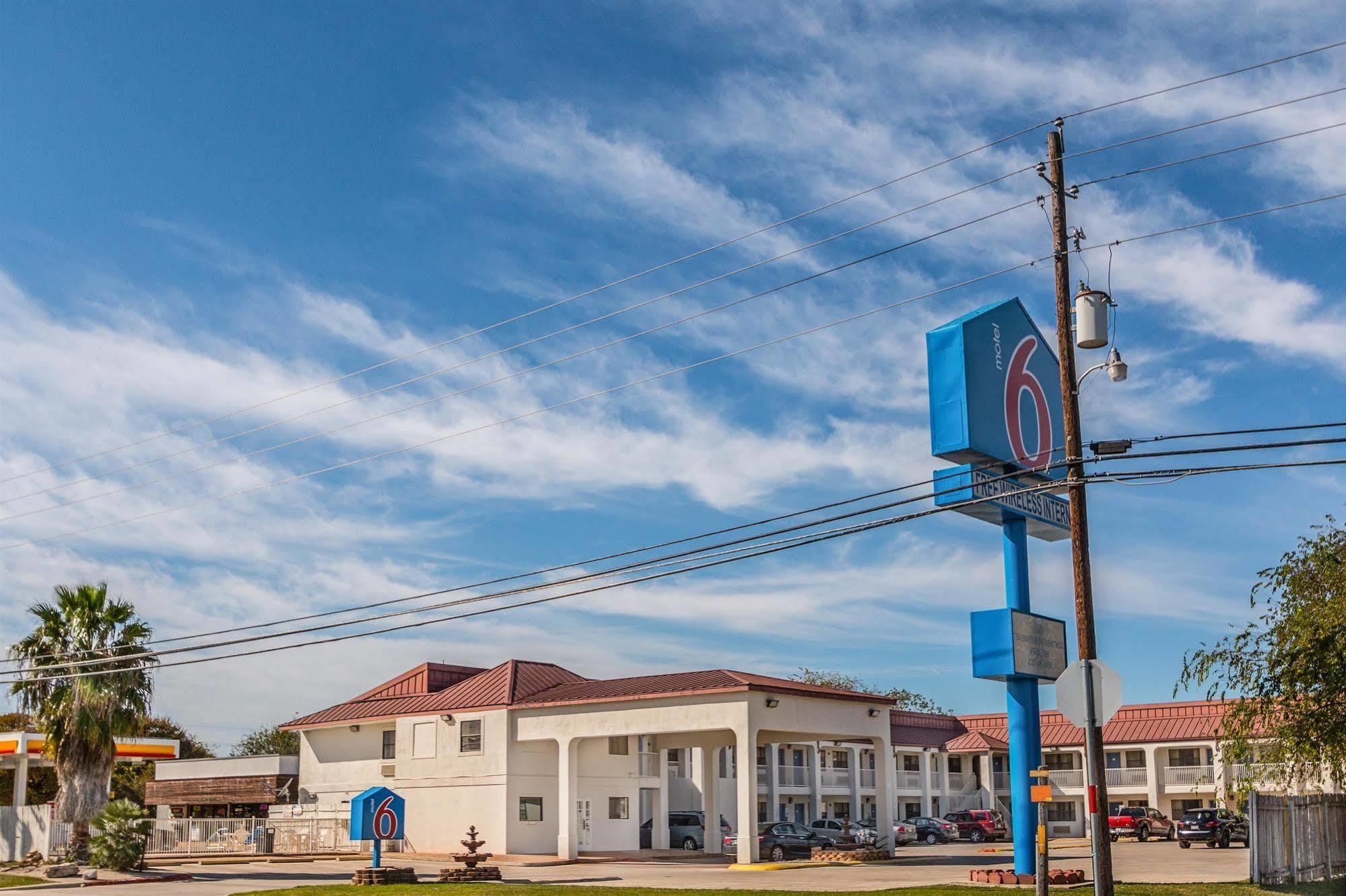 Motel 6-San Marcos, Tx - North Luaran gambar