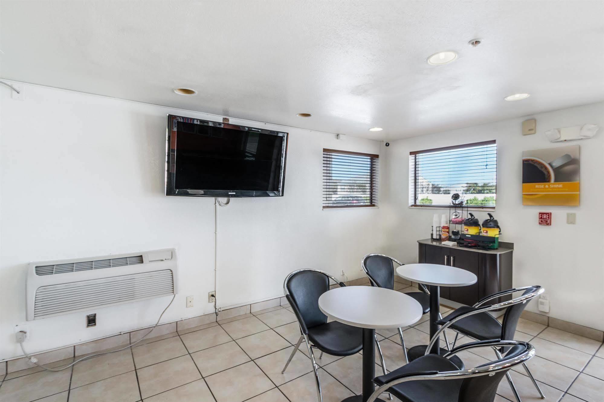 Motel 6-San Marcos, Tx - North Luaran gambar